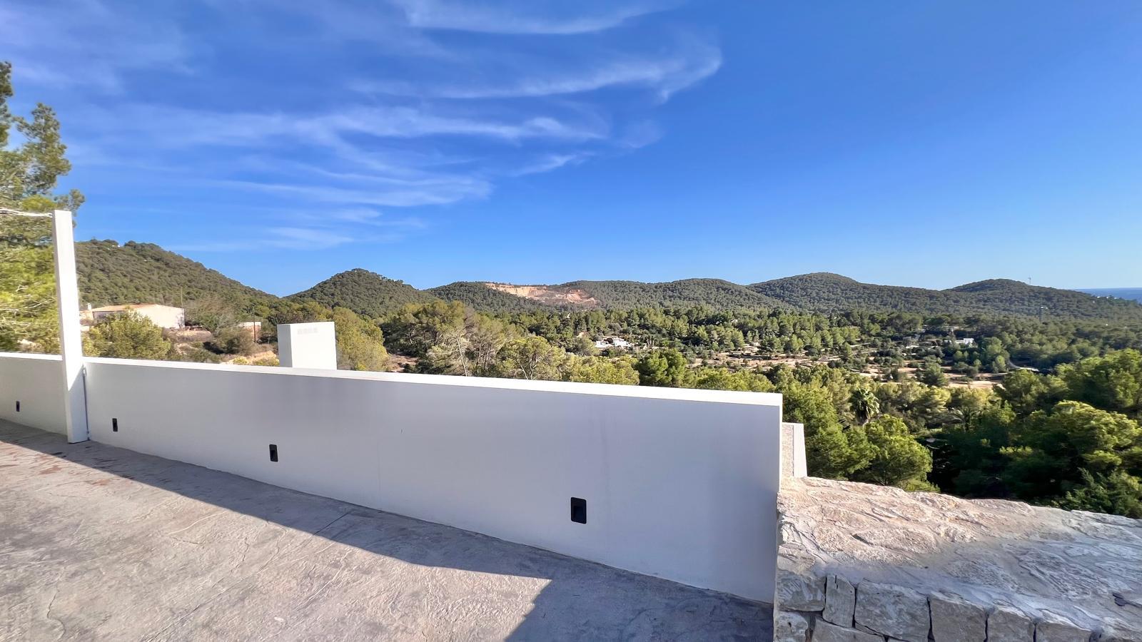 PHOTO-2025-11-18-13-38-34 4.jpg